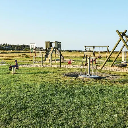 Three-bedroom In Ulfborg * Ulfborg