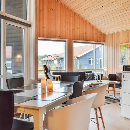 Three-bedroom In Ulfborg * 乌尔夫堡