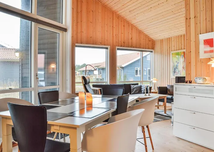Three-bedroom In * Ulfborg