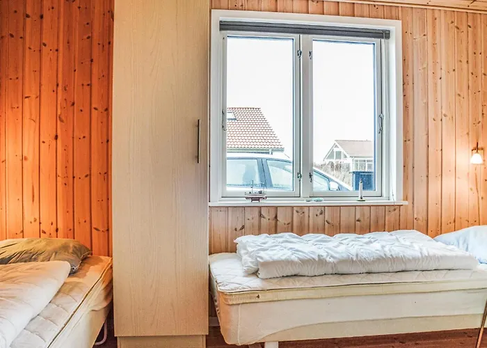 Three-bedroom In Ulfborg